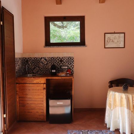 Agrestis Domus Guest House ซานโจวานี อาปีโร ภายนอก รูปภาพ